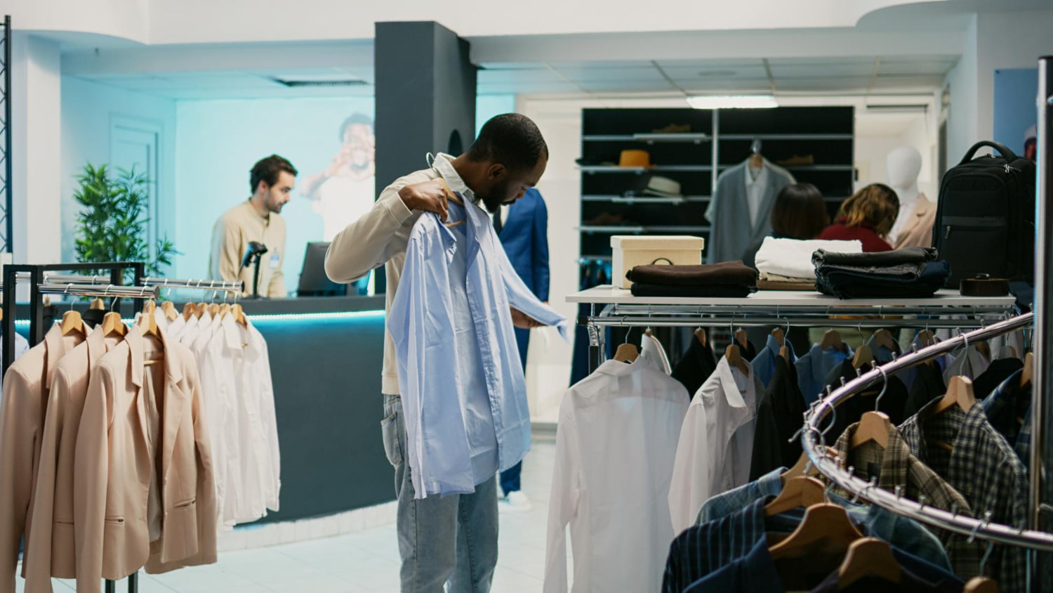Retailers & e-commerce